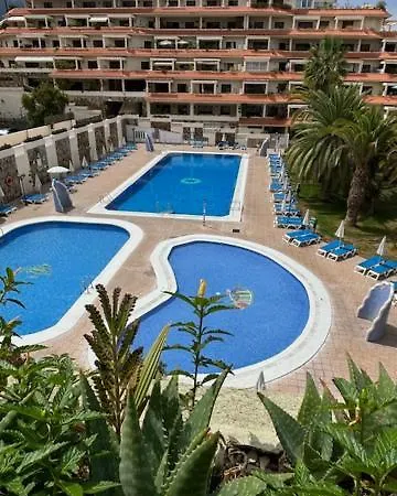 Terrassen Wohnungen, Direkt Am Strand, 25 M Beheiztem Pool, Wifi Free, Free Parking アパート