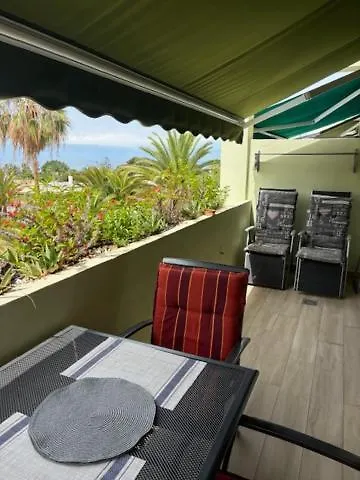 Terrassen Wohnungen, Direkt Am Strand, 25 M Beheiztem Pool, Wifi Free, Free Parking דירה