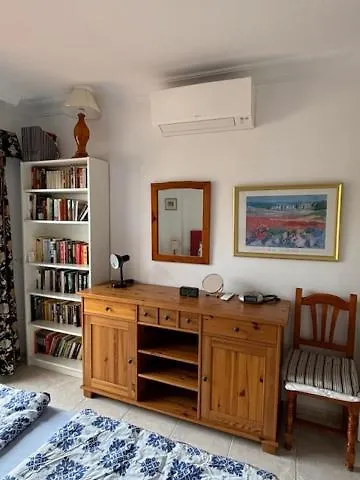 شقة Terrassen Wohnungen, Direkt Am Strand, 25 M Beheiztem Pool, Wifi Free, Free Parking